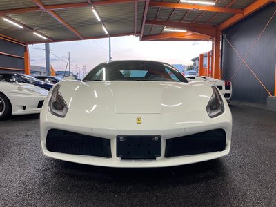 FERRARI 488 - 2