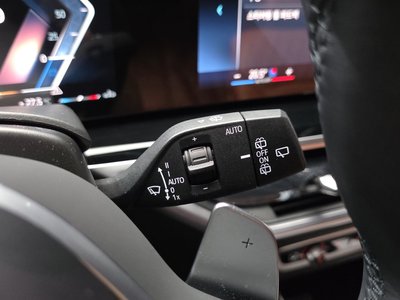 صورة مصغرة 27 لـ 2023 BMW X7