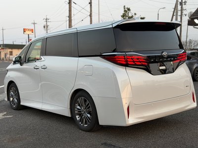 TOYOTA ALPHARD - 10