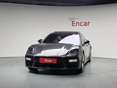 PORSCHE PANAMERA - 3