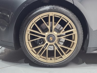 PORSCHE PANAMERA - 8