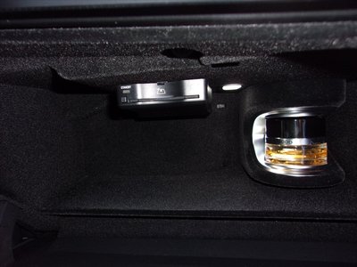 MERCEDES-BENZ E-CLASS - 10