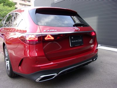 MERCEDES-BENZ E-CLASS - 6