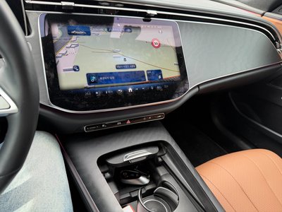 MERCEDES-BENZ E-CLASS - 10