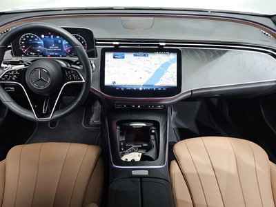 MERCEDES-BENZ E-CLASS - 5