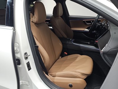 MERCEDES-BENZ E-CLASS - 10