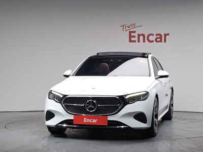 MERCEDES-BENZ E-CLASS - 2