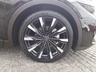 TOYOTA CROWN CROSSOVER - 9