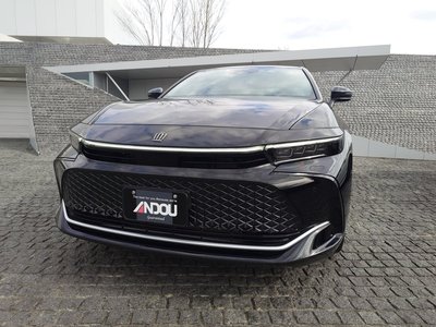 TOYOTA CROWN CROSSOVER - 7