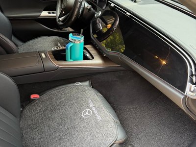 MERCEDES-BENZ E-CLASS - 10