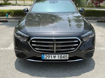 MERCEDES-BENZ E-CLASS - 1