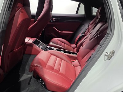 2018 Porsche PANAMERA 缩略图 11