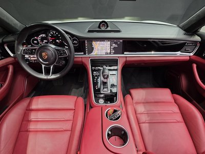 صورة 5 لـ 2018 Porsche PANAMERA
