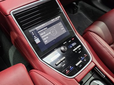 2018 Porsche PANAMERA 缩略图 14