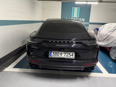 PORSCHE PANAMERA - 2