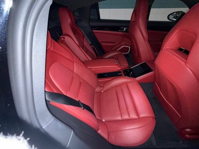 PORSCHE PANAMERA - 9