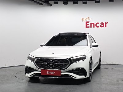 MERCEDES-BENZ E-CLASS - 2