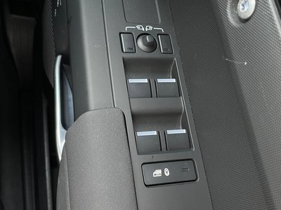 صورة مصغرة 24 لـ 2023 LAND Rover DEFENDER