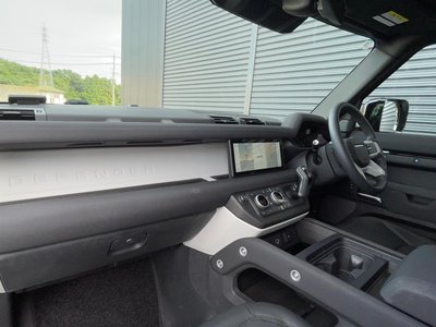صورة مصغرة 12 لـ 2023 LAND Rover DEFENDER