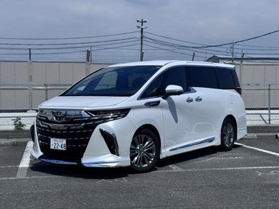 2025 Toyota ALPHARD photo 1