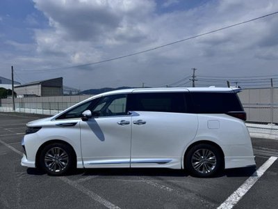 2025 Toyota ALPHARD photo 6