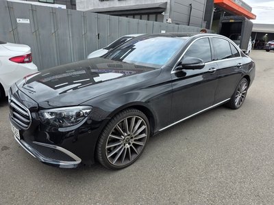 MERCEDES-BENZ E-CLASS - 4