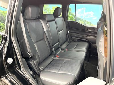 TOYOTA LAND CRUISER 250 - 8
