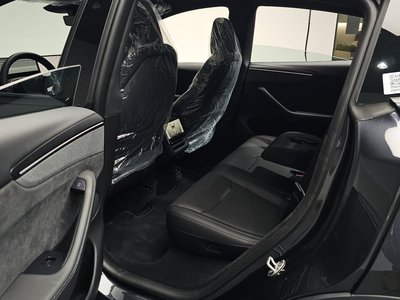 2026 Tesla MODEL Y thumbnail 16