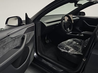 2026 Tesla MODEL Y thumbnail 13