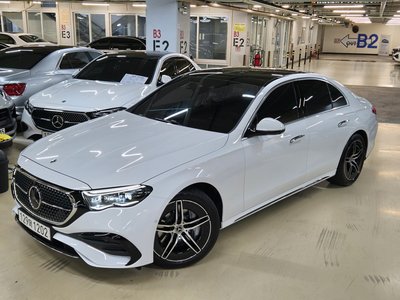 2025 Mercedes-BENZ E-CLASS 照片 1