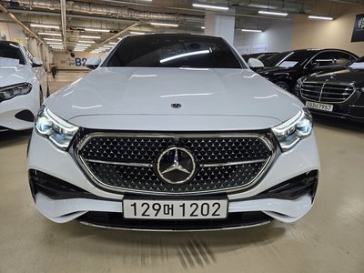 2025 Mercedes-BENZ E-CLASS 照片 6