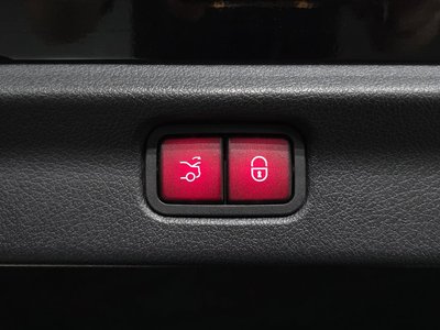 2023 Mercedes-BENZ EQE 缩略图 32