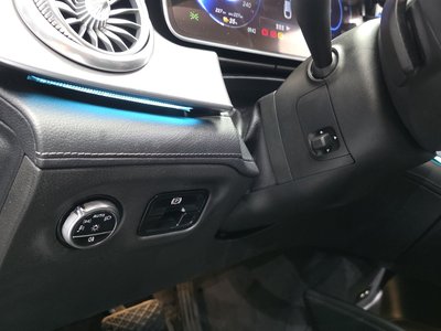 2023 Mercedes-BENZ EQE 缩略图 30