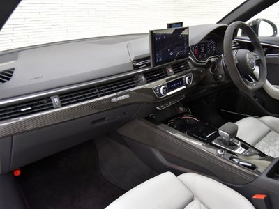 2021 AUDI RS4 AVANT — фото 8