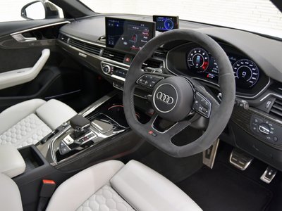 2021 AUDI RS4 AVANT — фото 11