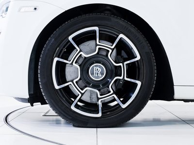 ROLLS-ROYCE GHOST - 8