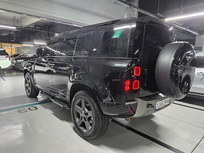 LAND ROVER DEFENDER - 3