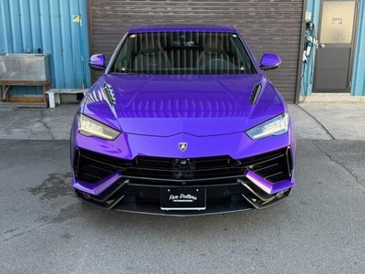 LAMBORGHINI URUS - 9
