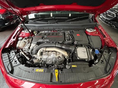 MERCEDES-BENZ GLB AMG - 8