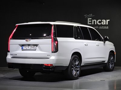 CADILLAC ESCALADE 5TH GENERATION - 4