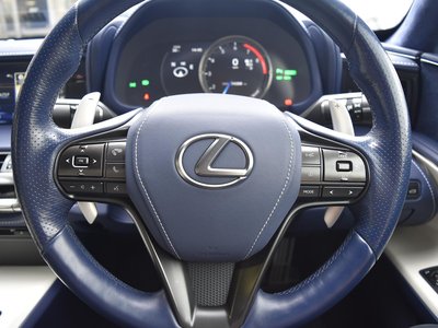 2018 Lexus LC thumbnail 26