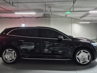 2024 Mercedes-BENZ EQS photo 7
