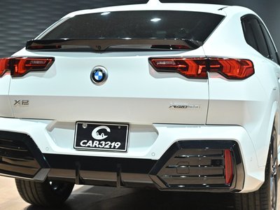 2025 BMW X2 — миниатюра 32