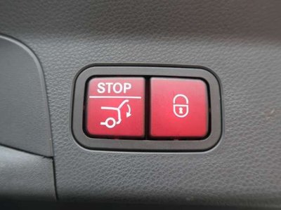 MERCEDES-BENZ GLC - 8