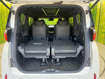 صورة مصغرة 11 لـ 2023 Toyota ALPHARD