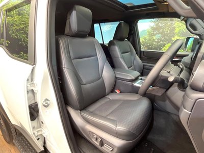 TOYOTA LAND CRUISER 250 - 8