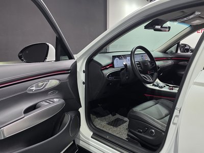 صورة مصغرة 13 لـ 2024 Genesis GV70