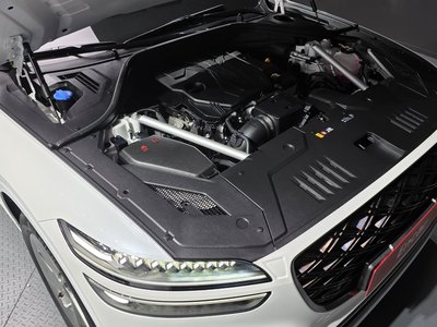 صورة 7 لـ 2024 Genesis GV70