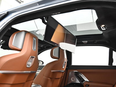 2023 BMW I7 thumbnail 19