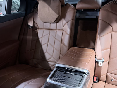 BMW I7 - 10